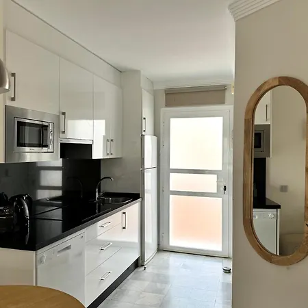 Apartment Casa Naranja, Cabopino 2 Pools & Heated Indoor Pool *
