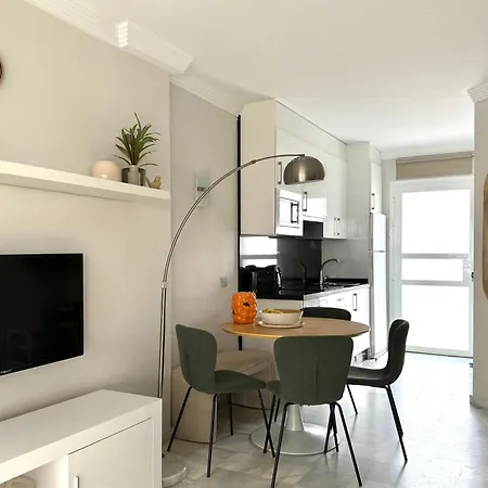 Apartment Casa Naranja, Cabopino 2 Pools & Heated Indoor Pool