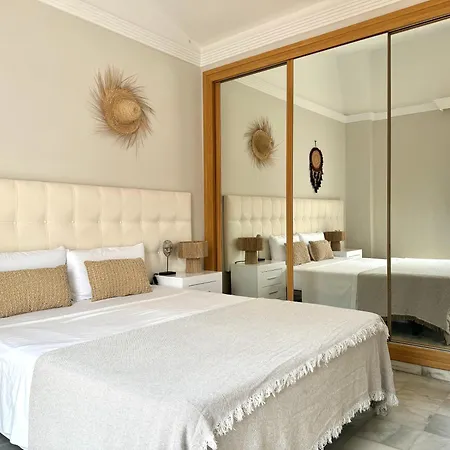 Casa Naranja, Cabopino 2 Pools & Heated Indoor Pool Apartment