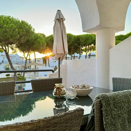 Casa Naranja, Cabopino 2 Pools & Heated Indoor Pool Marbella